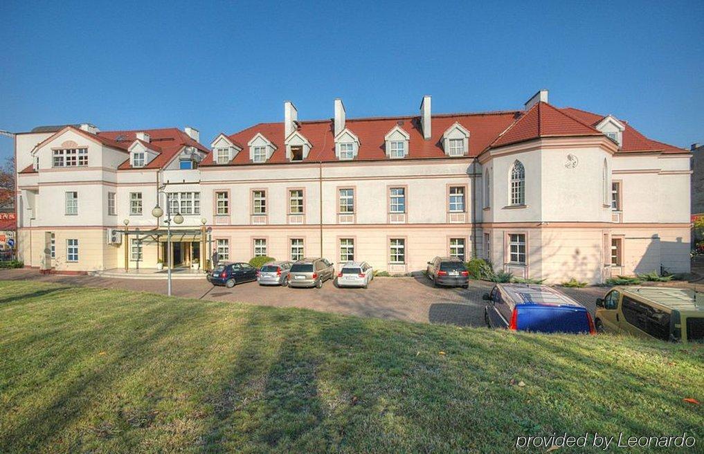 Hotel Calisia Kalisz Exterior foto